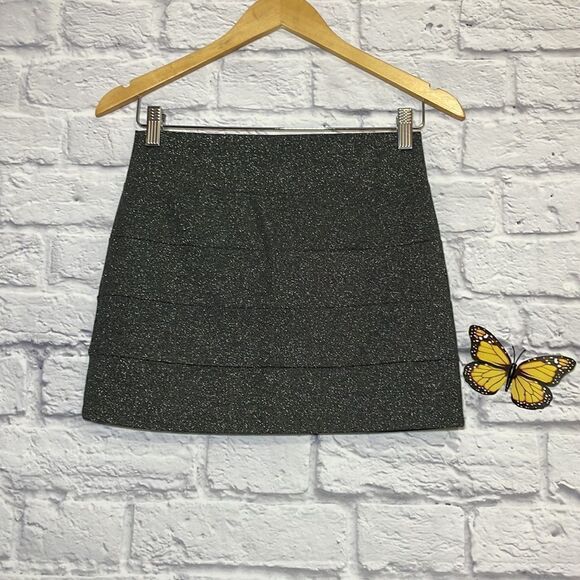 Uk2la Silver Glitter Stretchy Mini Skirt Size Small - Picture 4 of 7
